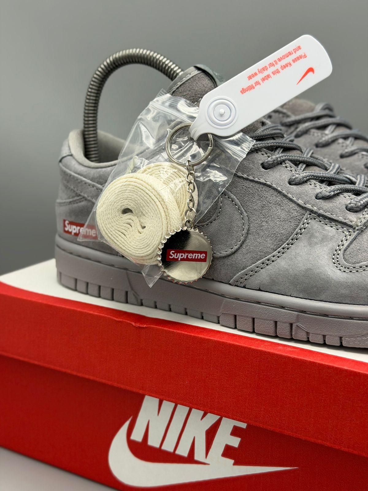 Nike Sb Dunk Low x Supreme