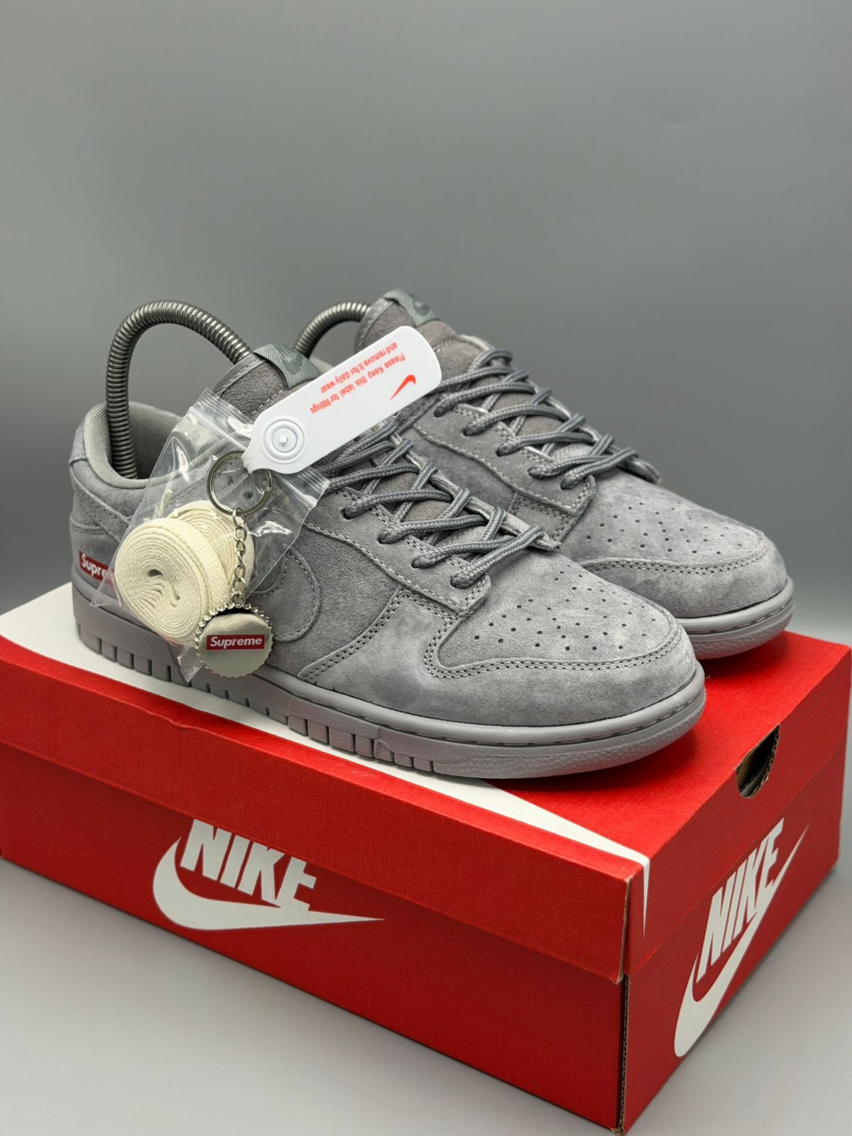 Nike Sb Dunk Low x Supreme