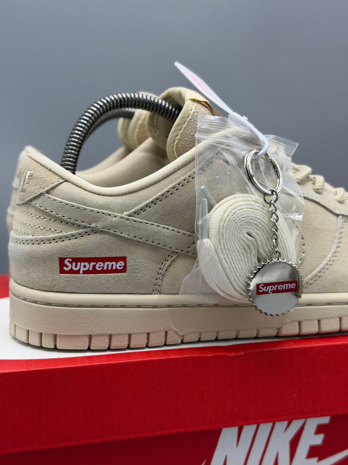 Nike Sb Dunk Low x Supreme