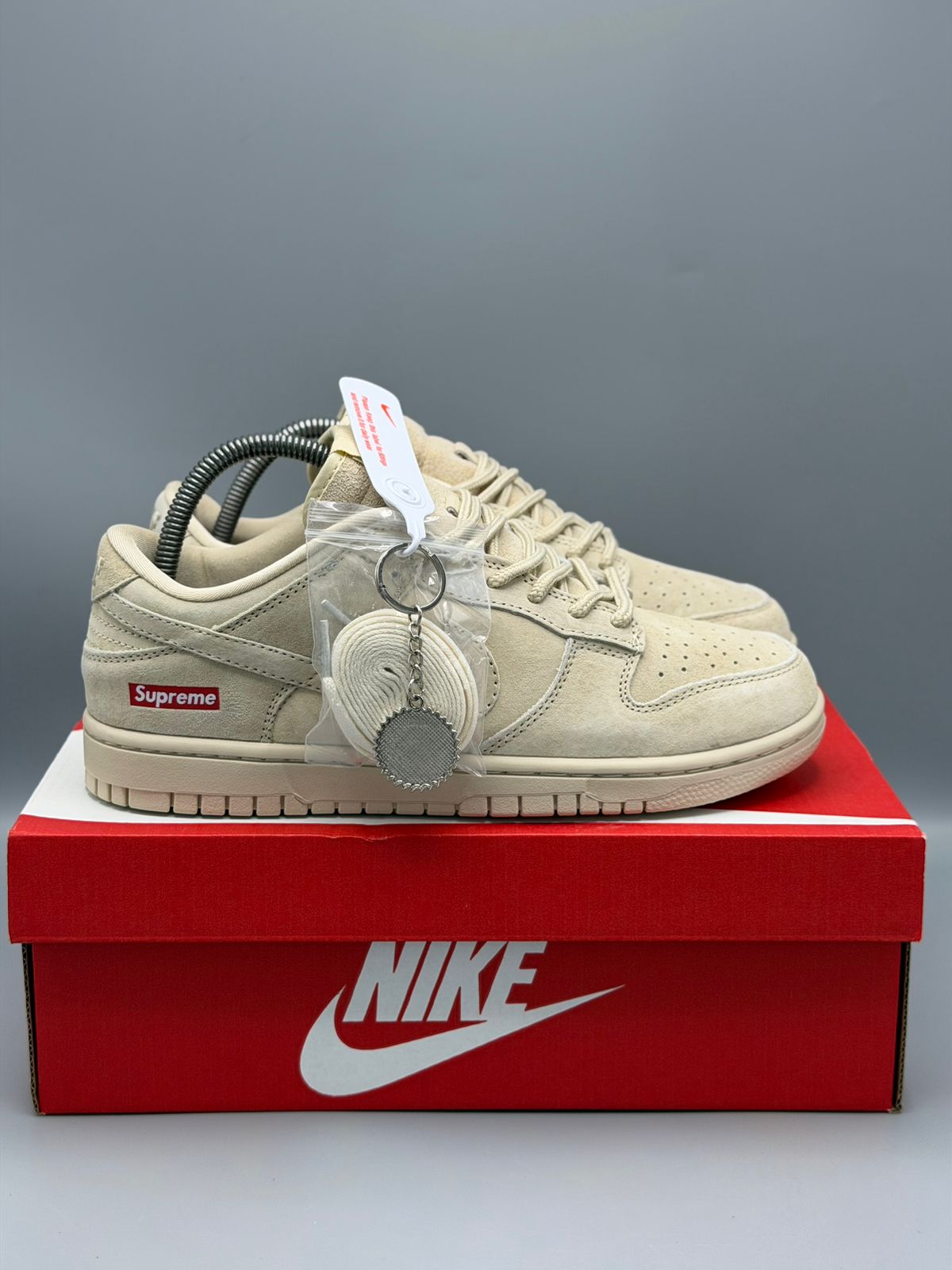 Nike Sb Dunk Low x Supreme