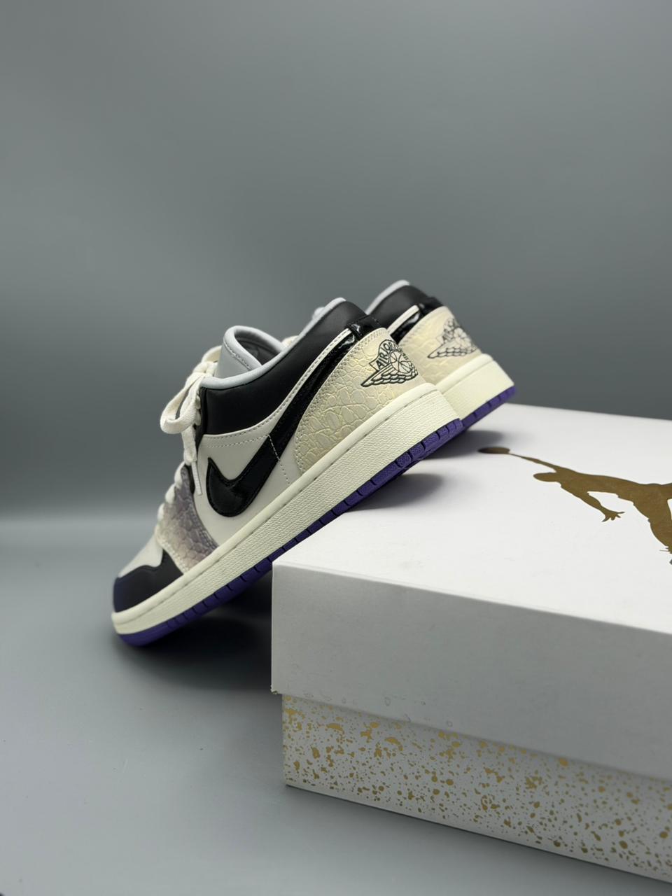 Jordan 1 Retro Low “Purple Contrast”