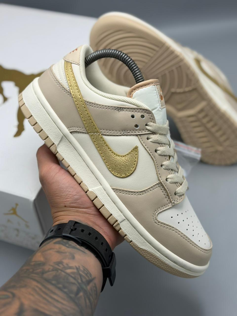 Nike Sb Dunk “Beige Gold”