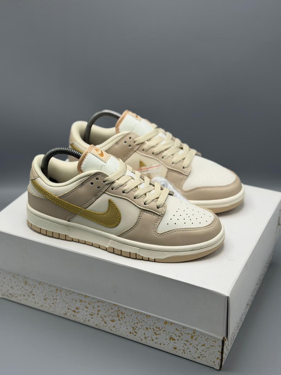 Nike Sb Dunk “Beige Gold”