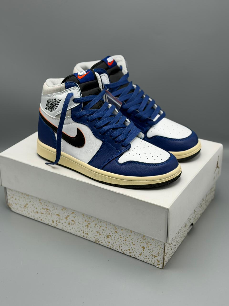 Jordan 1 Retro