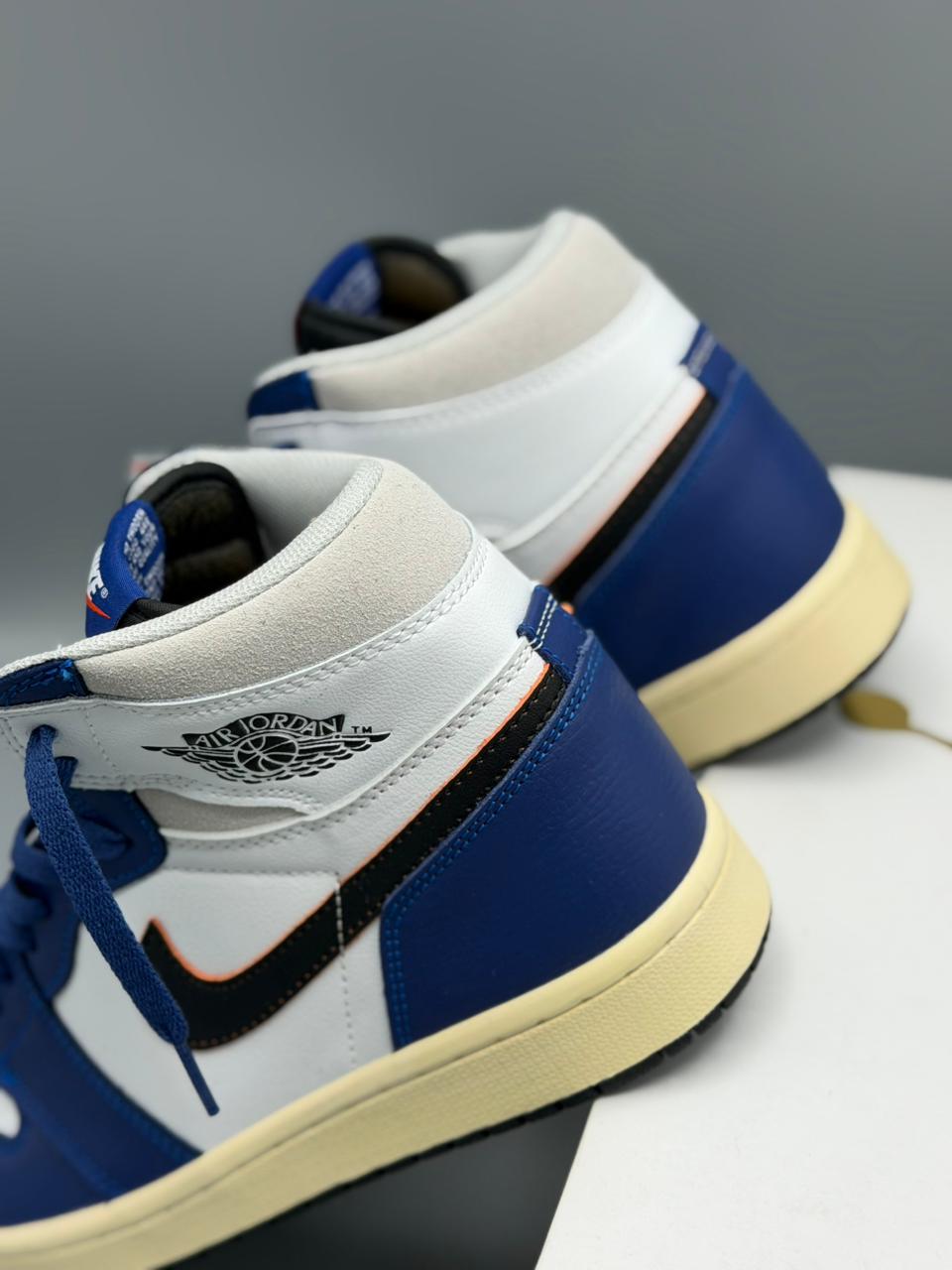 Jordan 1 Retro