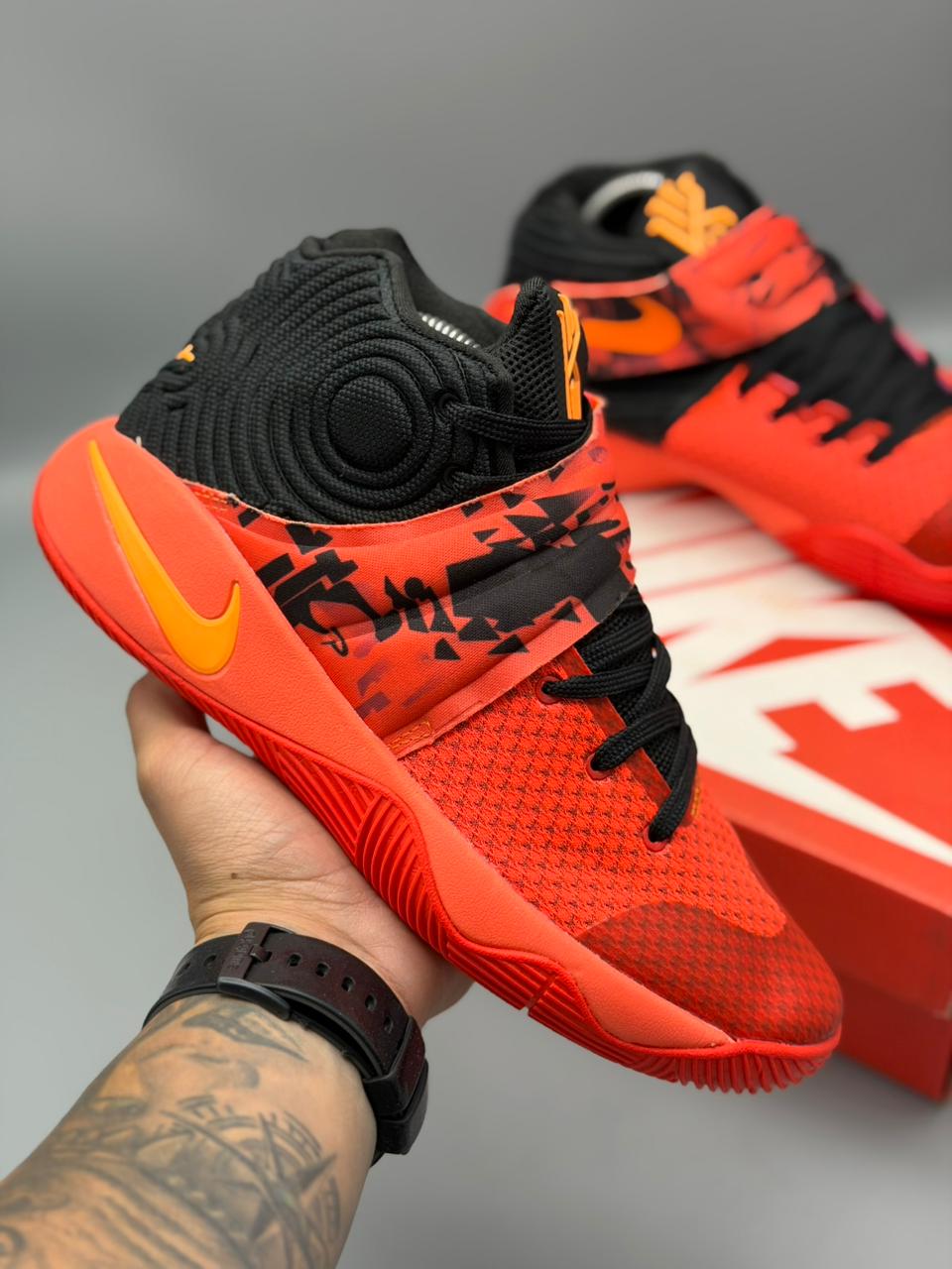 Nike Kyrie 2