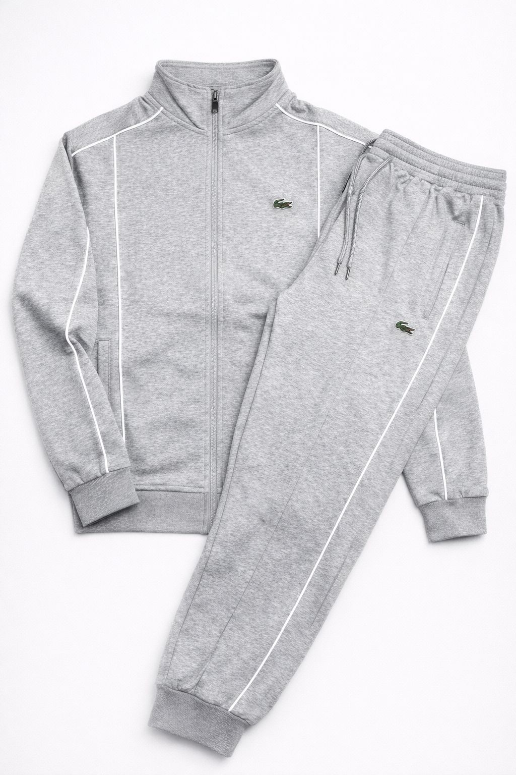 Conjunto Deportivo Lacoste