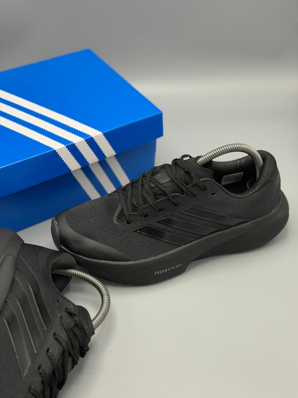 Adidas Dreamstrike