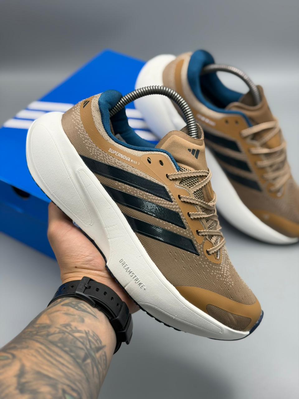 Adidas Supernova Rise 3