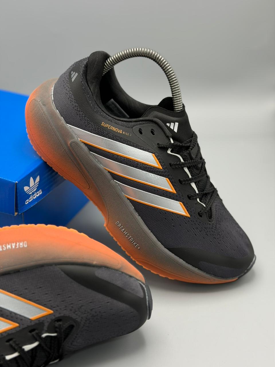 Adidas Supernova Rise 3