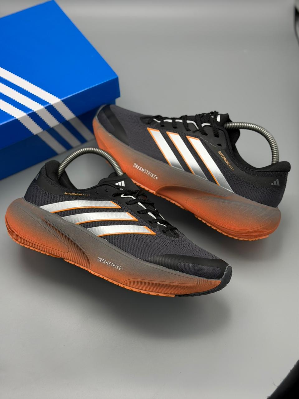 Adidas Supernova Rise 3