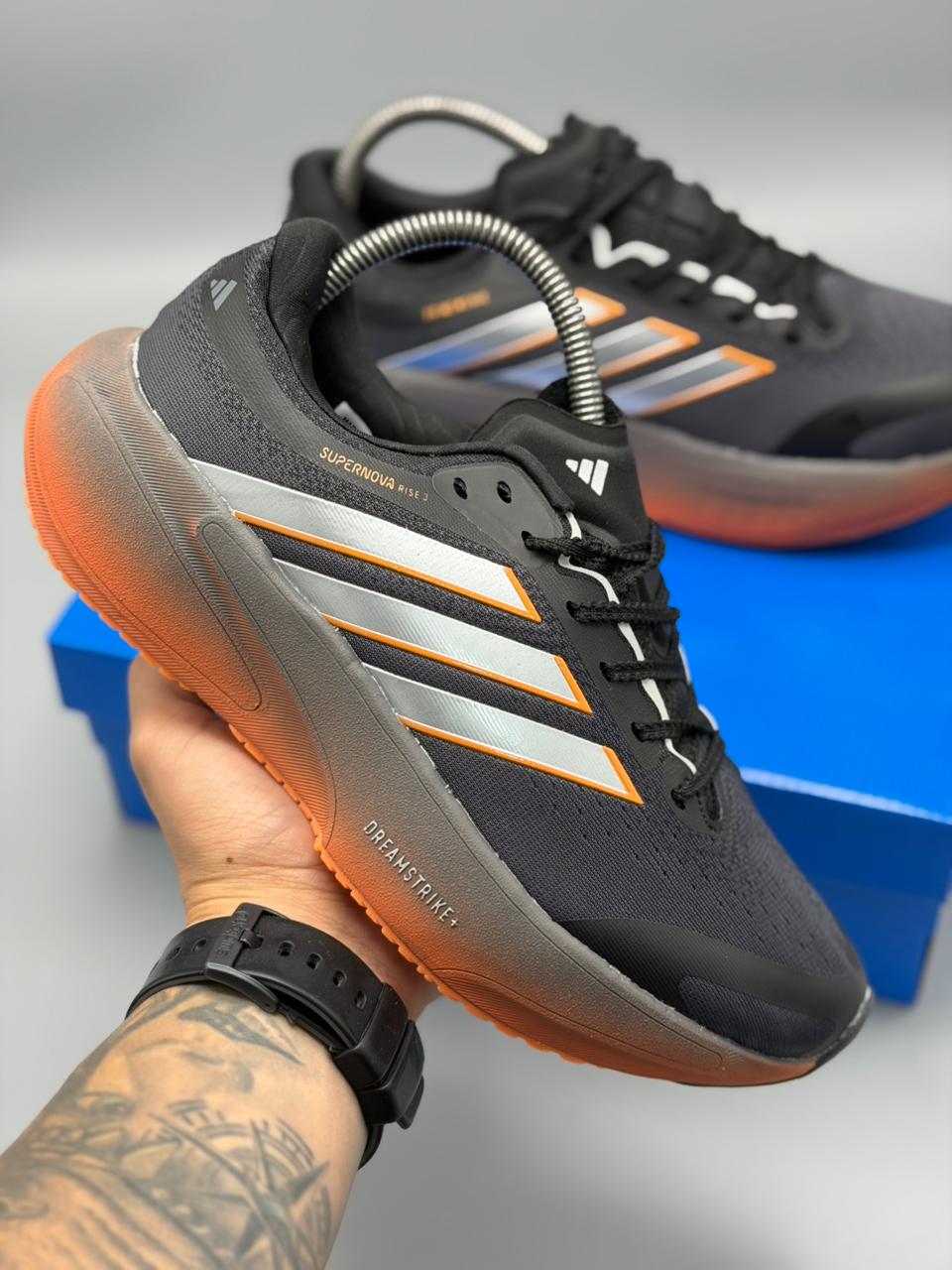 Adidas Supernova Rise 3