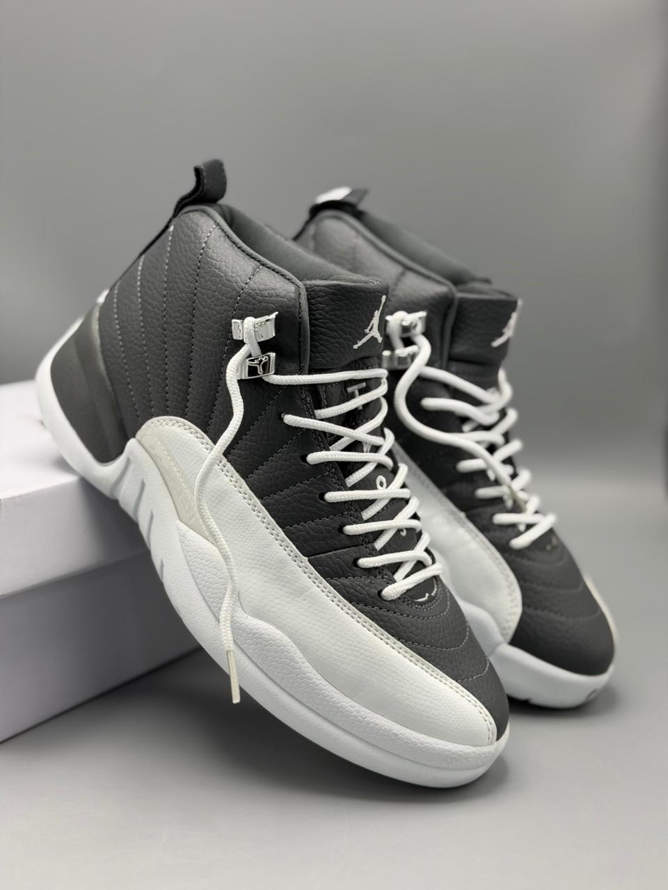 Jordan 12 Retro