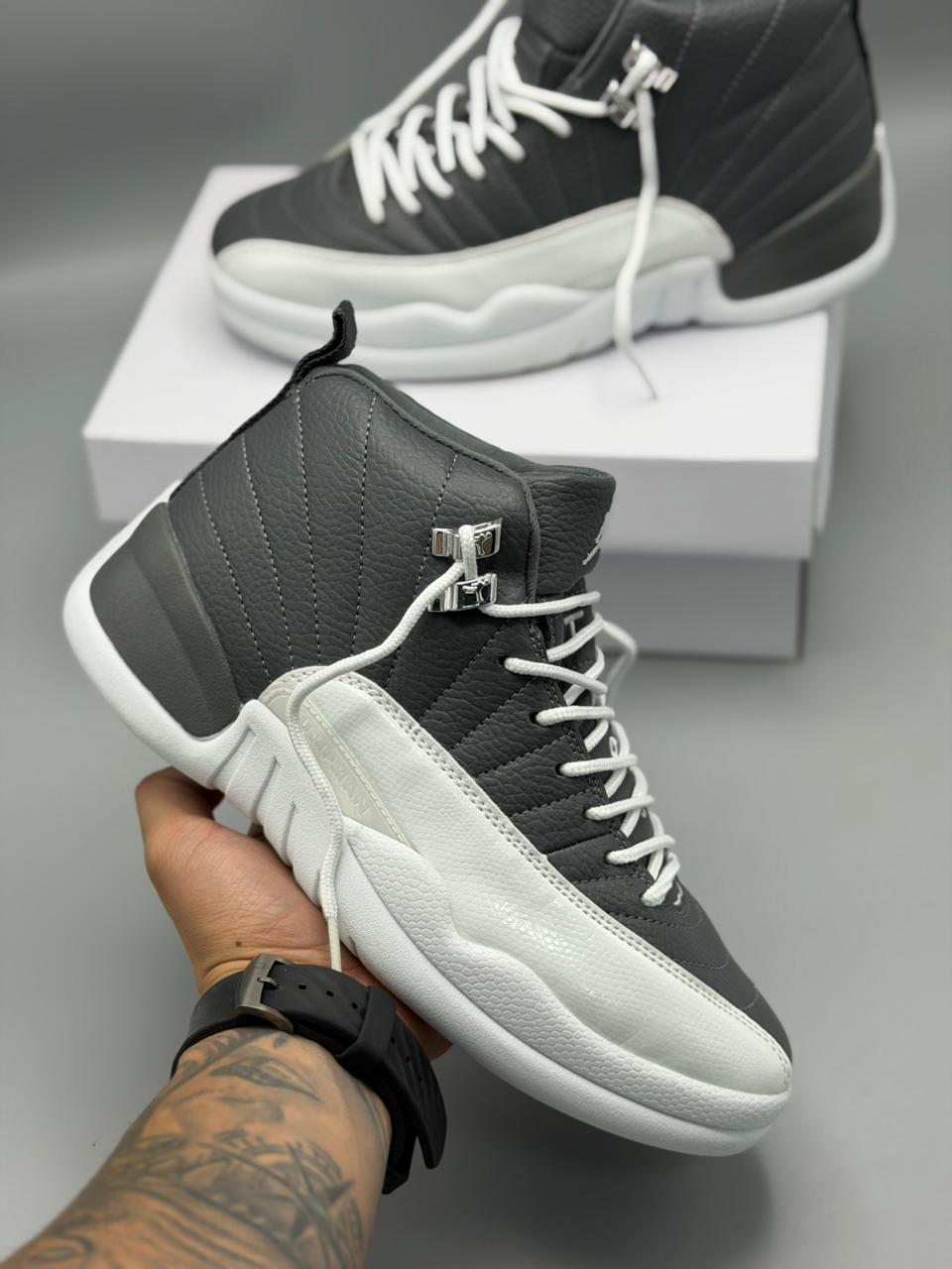 Jordan 12 Retro