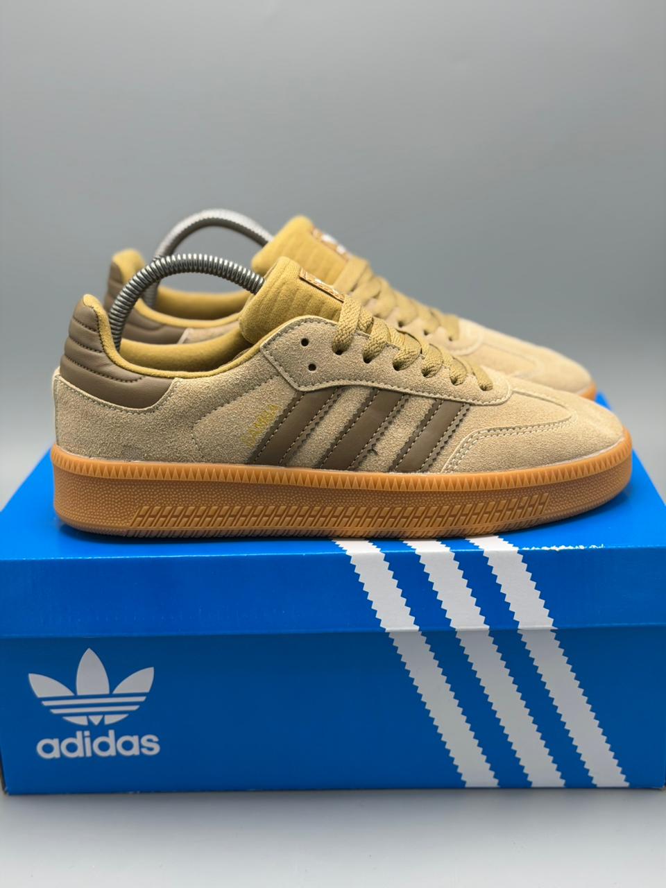 Adidas Samba
