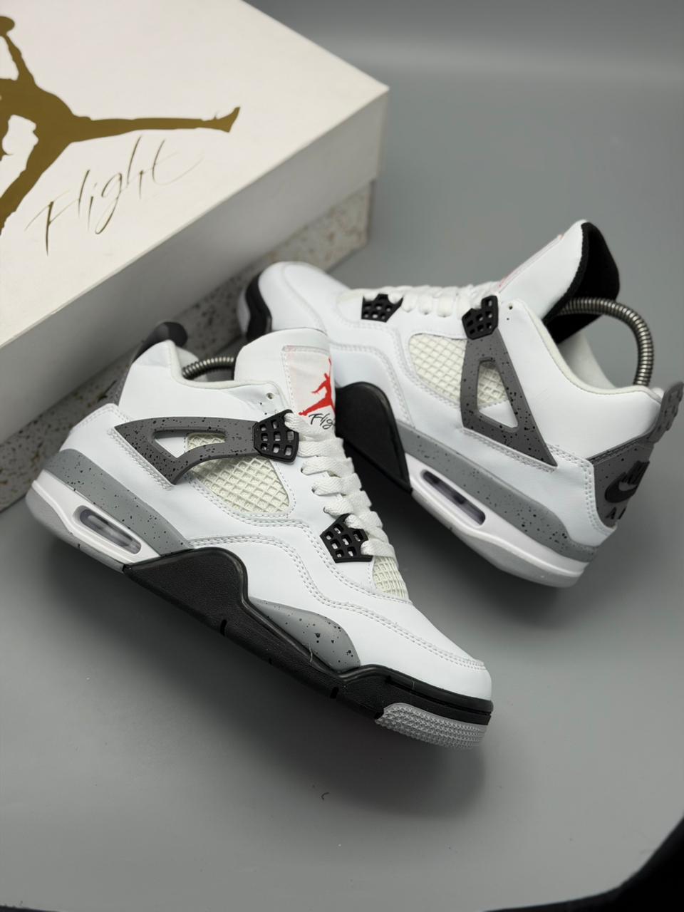 Jordan 4 Retro "White Cement"