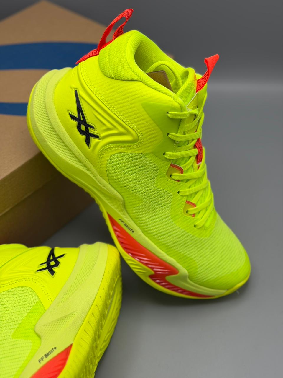 ASICS Nova Surge 3 Paris