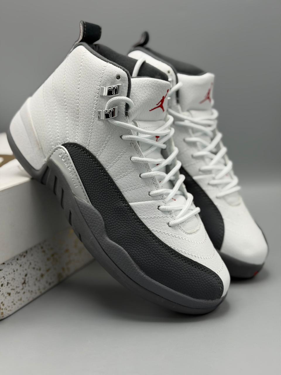 Jordan 12 Retro