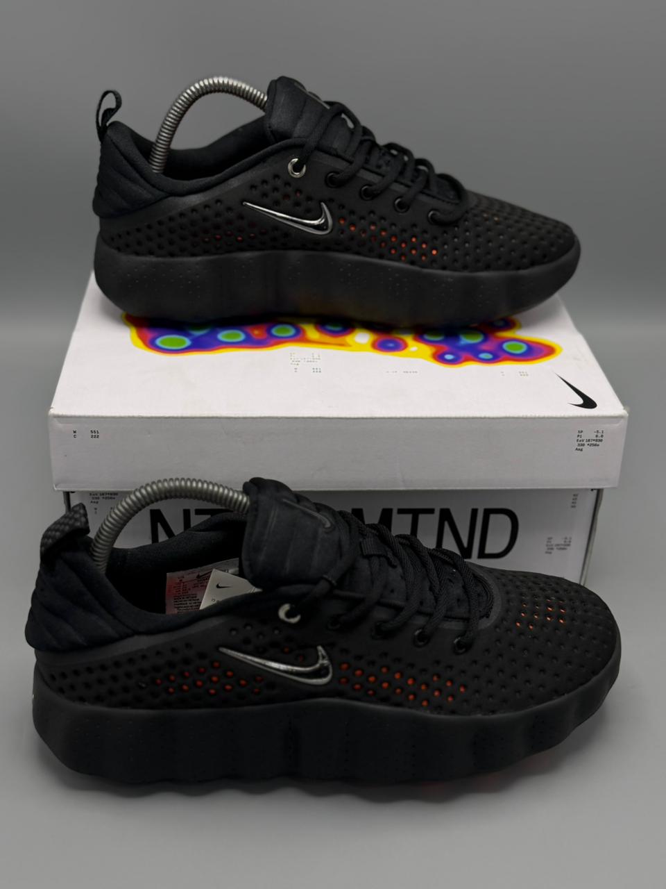 Nike Mind 002