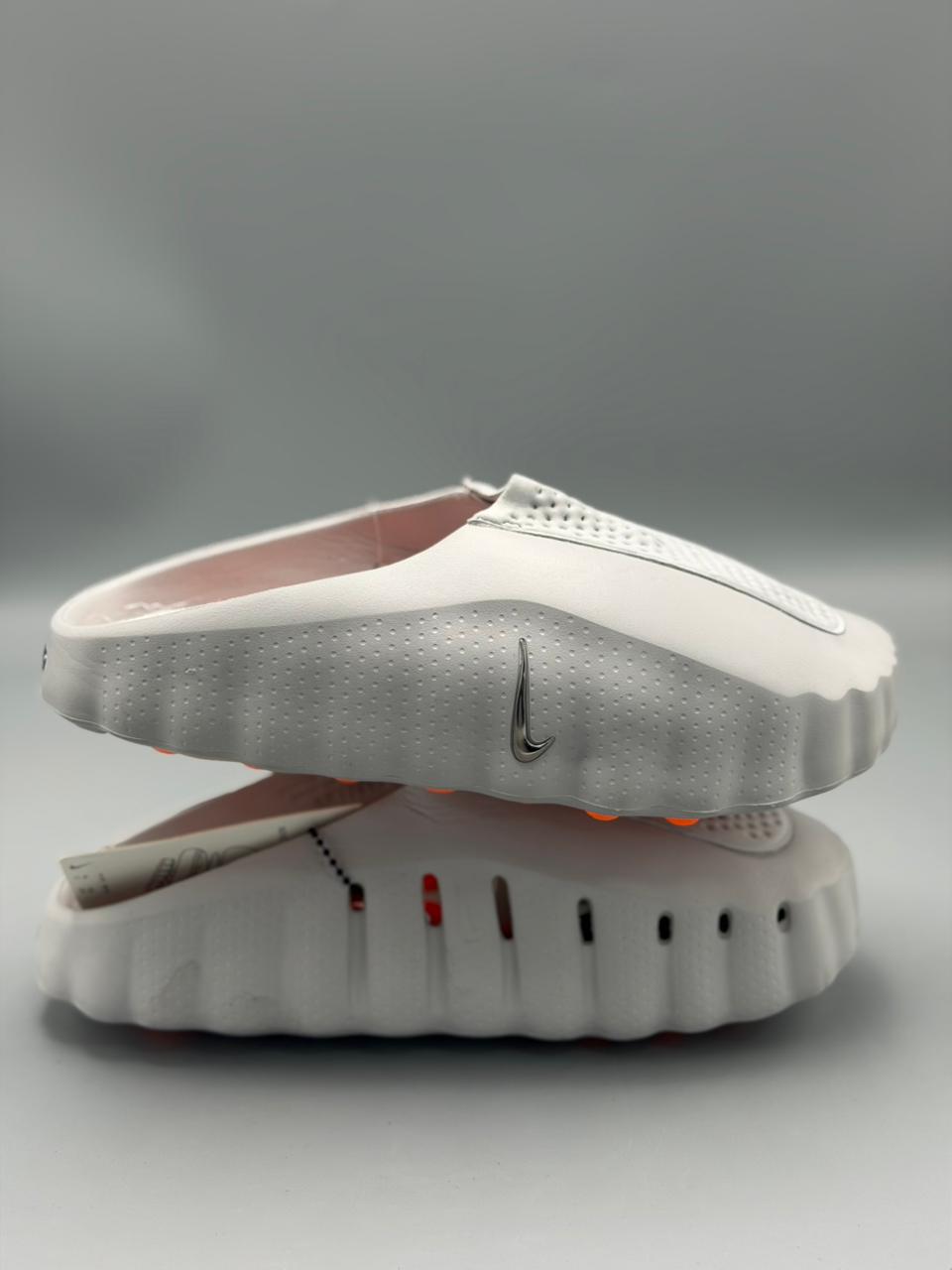 Nike Mind 001