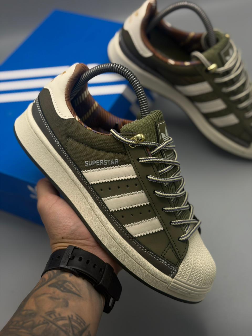 Adidas Superstar