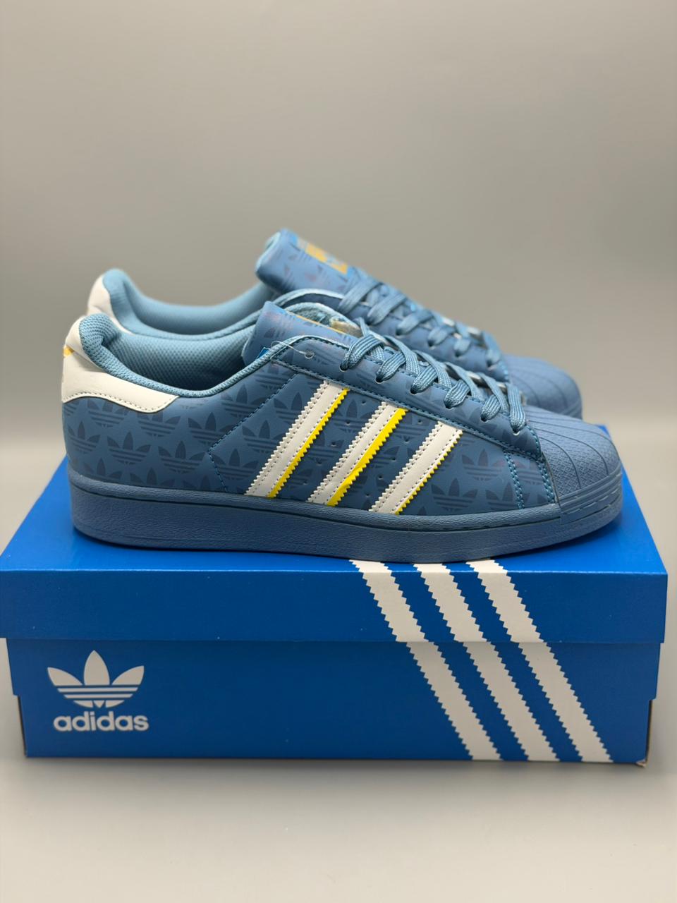 Adidas Superstar