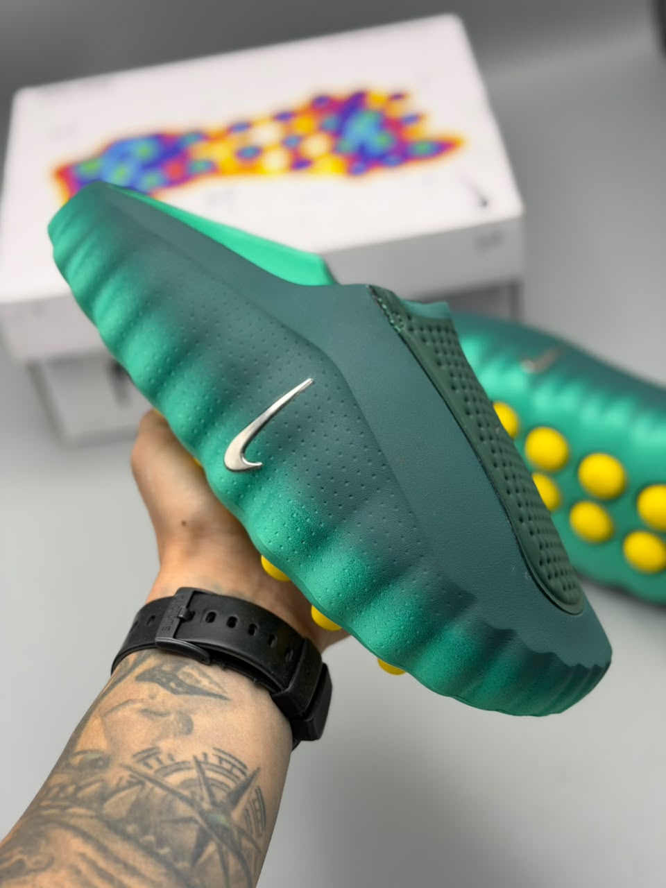 Nike Mind 001