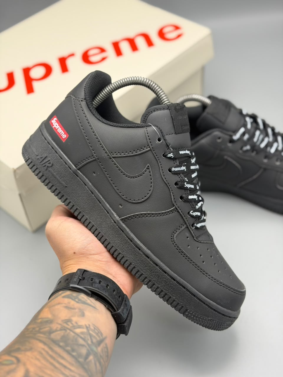 Air Force 1 "Supreme"