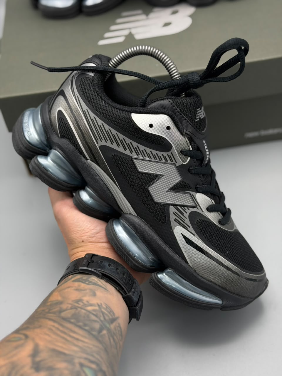 New Balance 2000