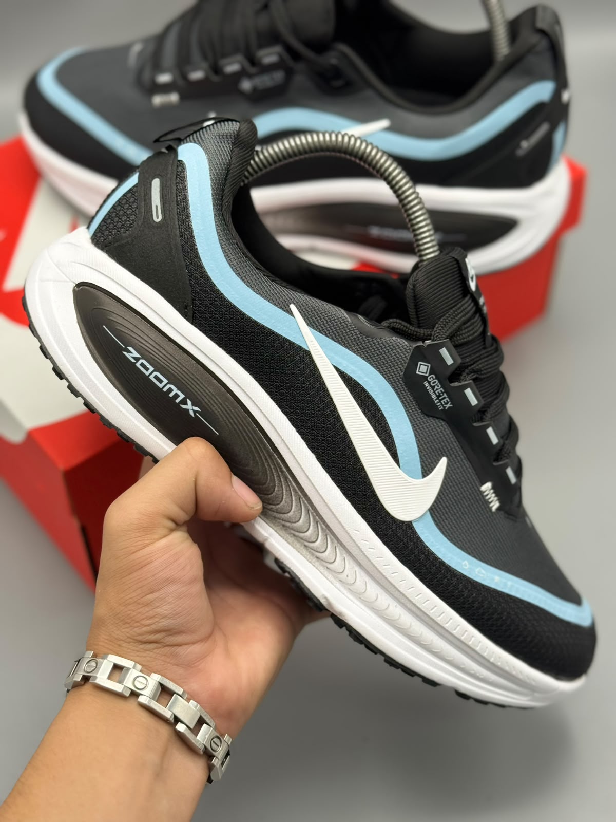 Nike Vomero 18 GORE-TEX