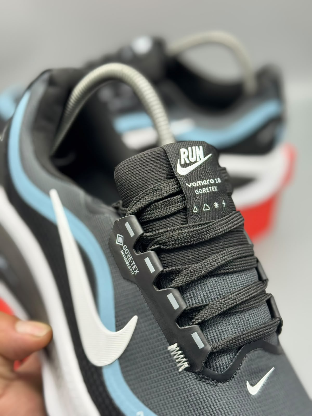 Nike Vomero 18 GORE-TEX