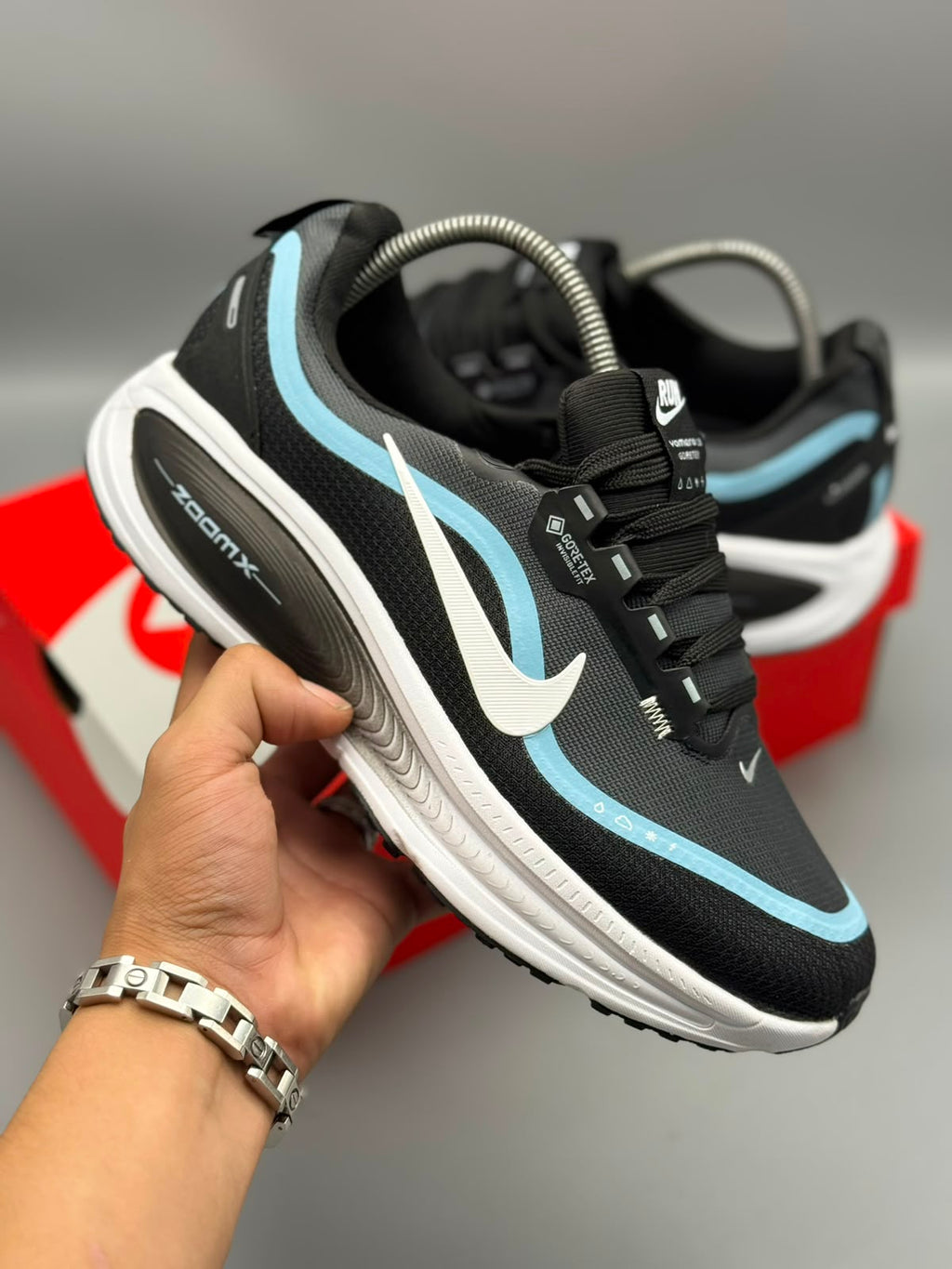 Nike Vomero 18 GORE-TEX