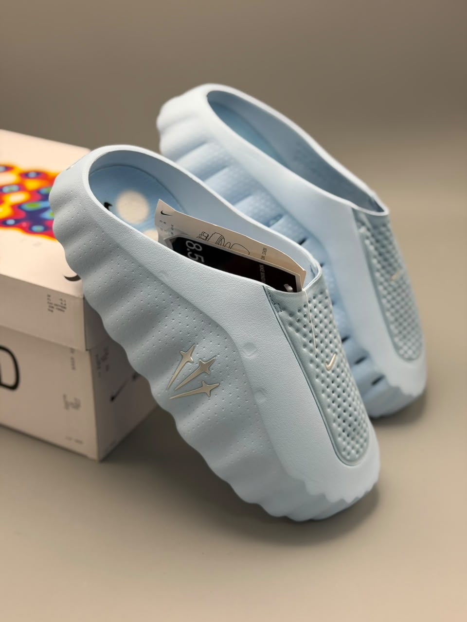 Nike Mind 001
