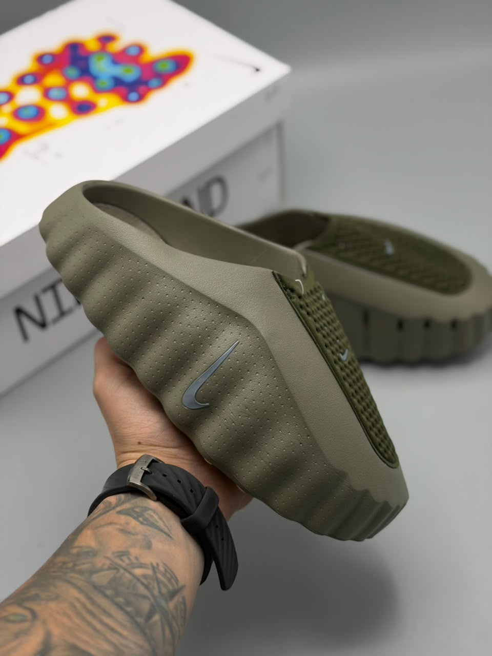 Nike Mind 001