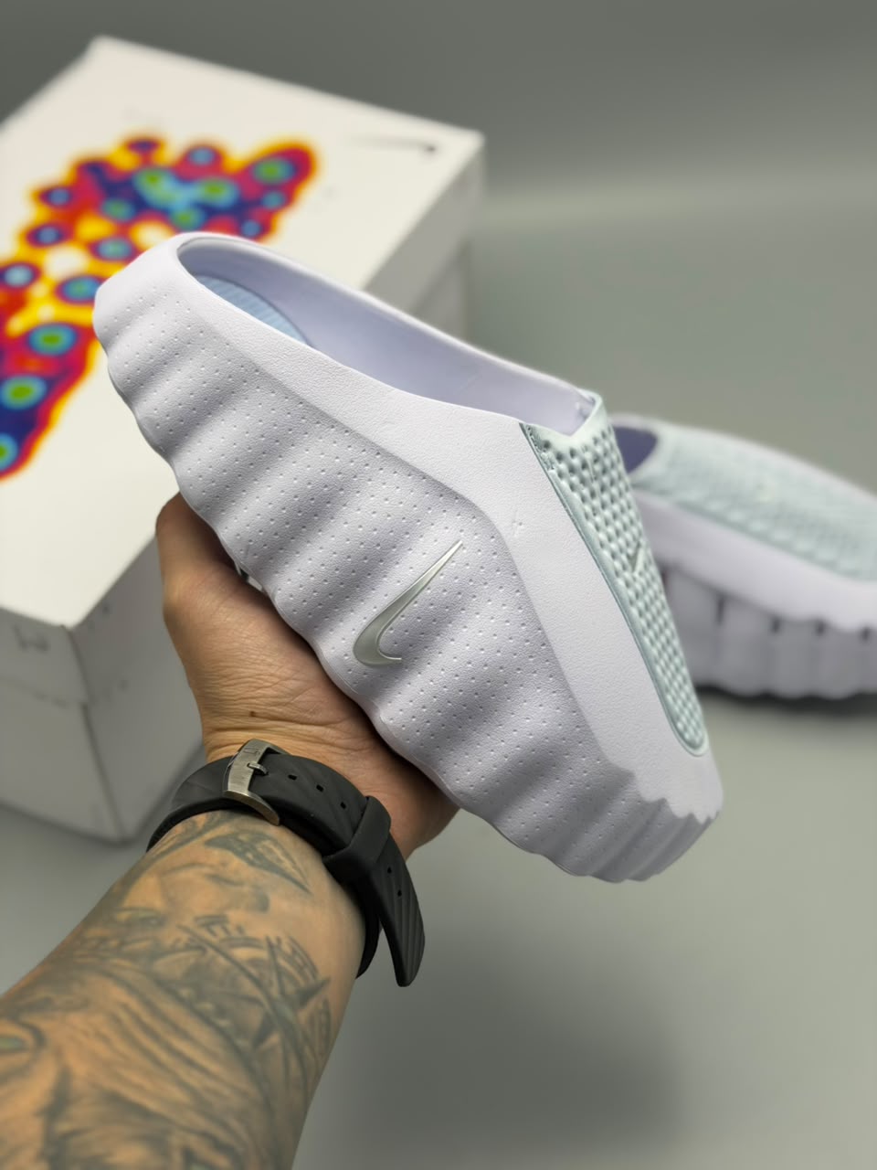 Nike Mind 001
