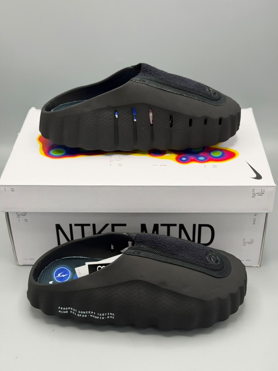 Nike Mind 001