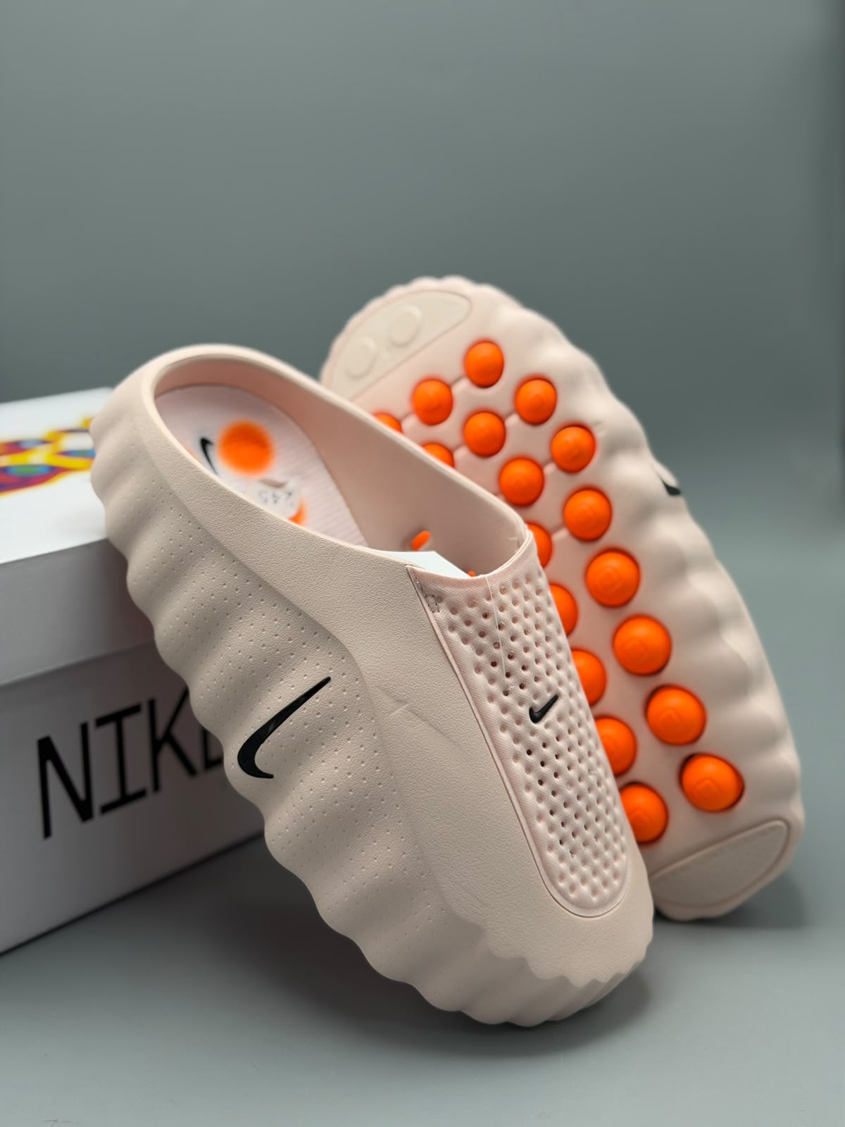 Nike Mind 001