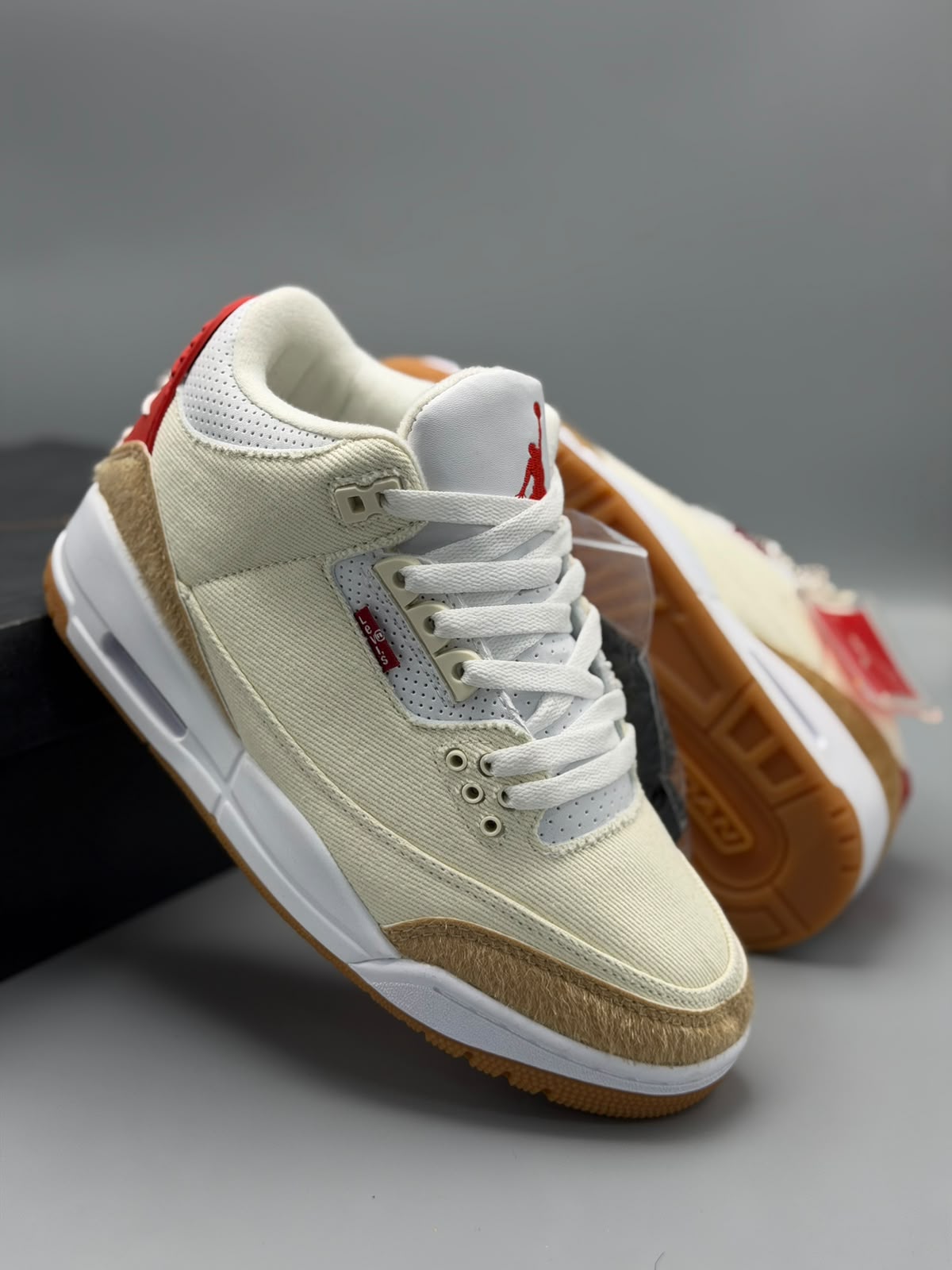 Jordan 3 Retro "Levi’s Denim"