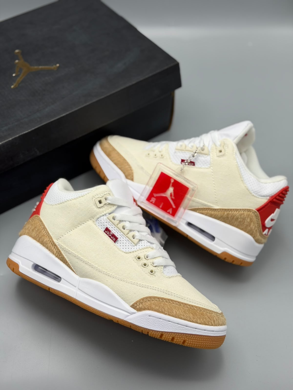 Jordan 3 Retro "Levi’s Denim"