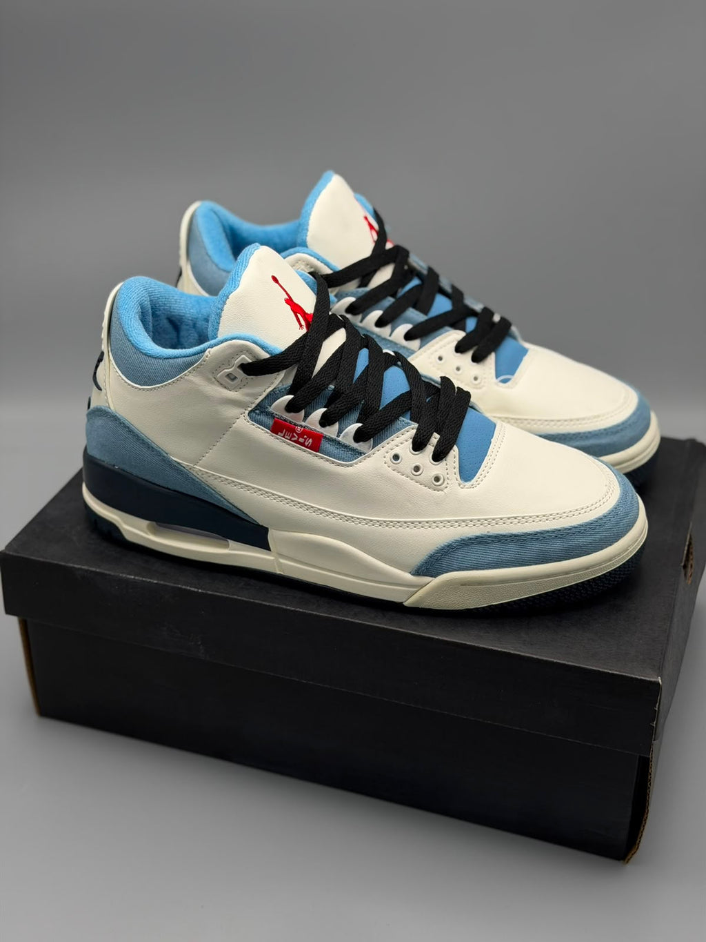 Jordan 3 Retro "Levi’s Denim"