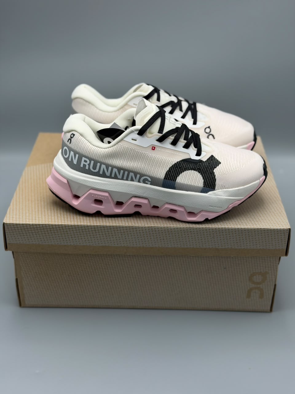 On Cloudmonster Running