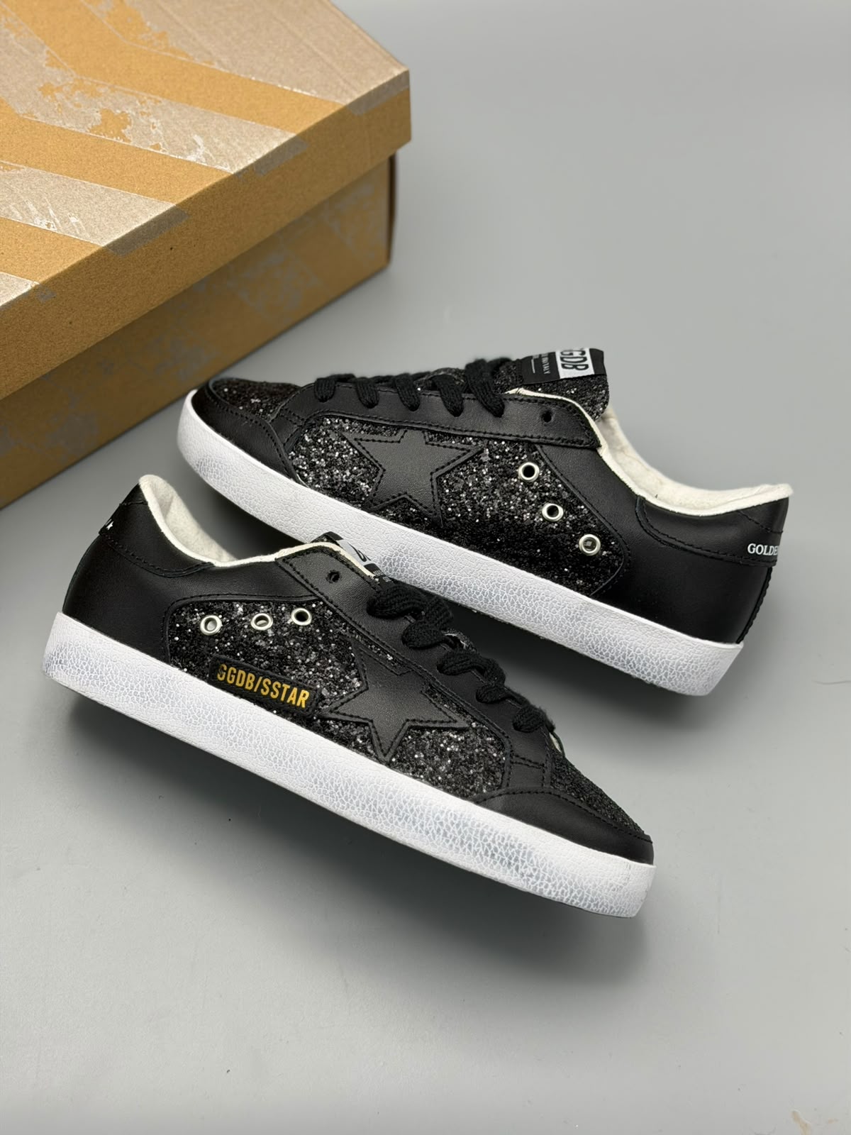 Golden Goose Ball Star "Black Glitter"