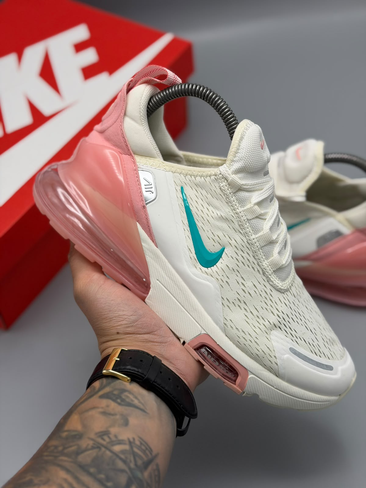Nike Air Max 270