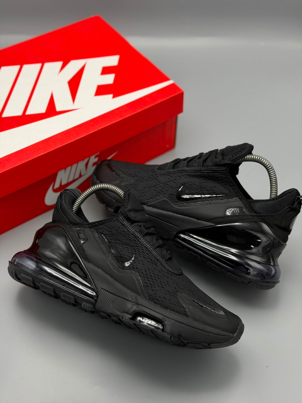Nike Air Max 270