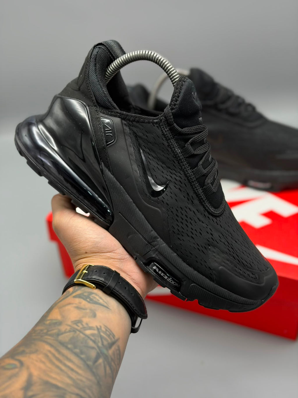 Nike Air Max 270