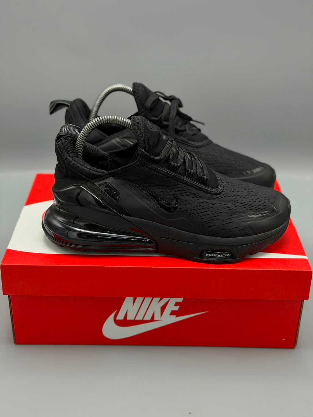 Nike Air Max 270