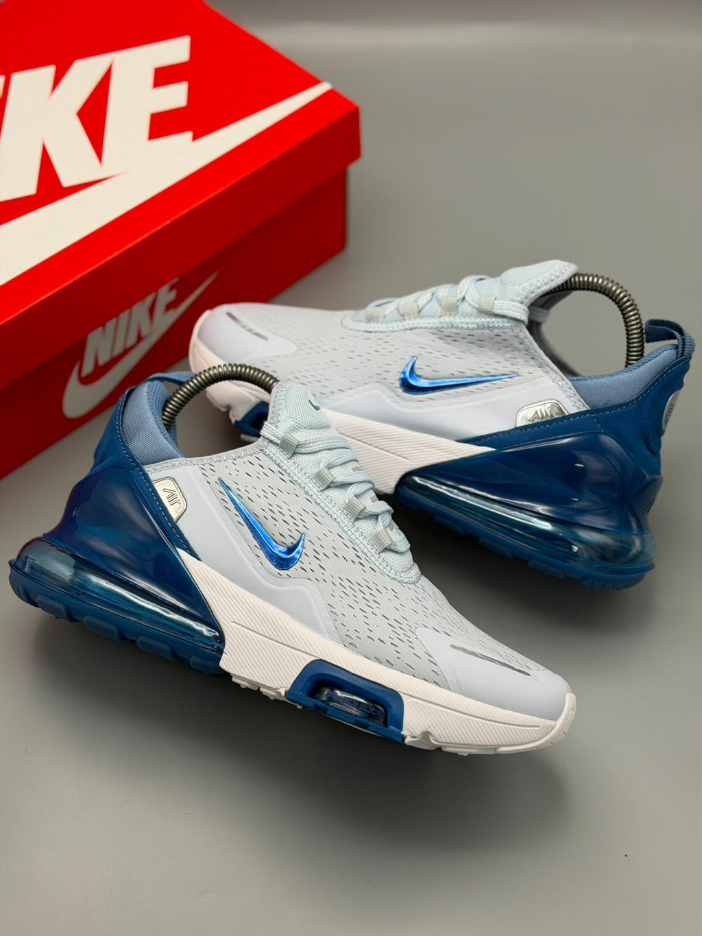 Nike Air Max 270