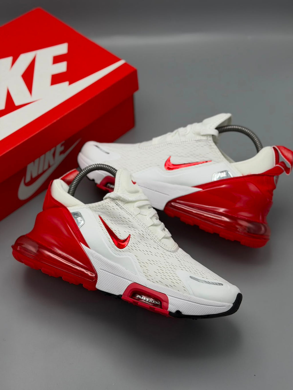 Nike Air Max 270