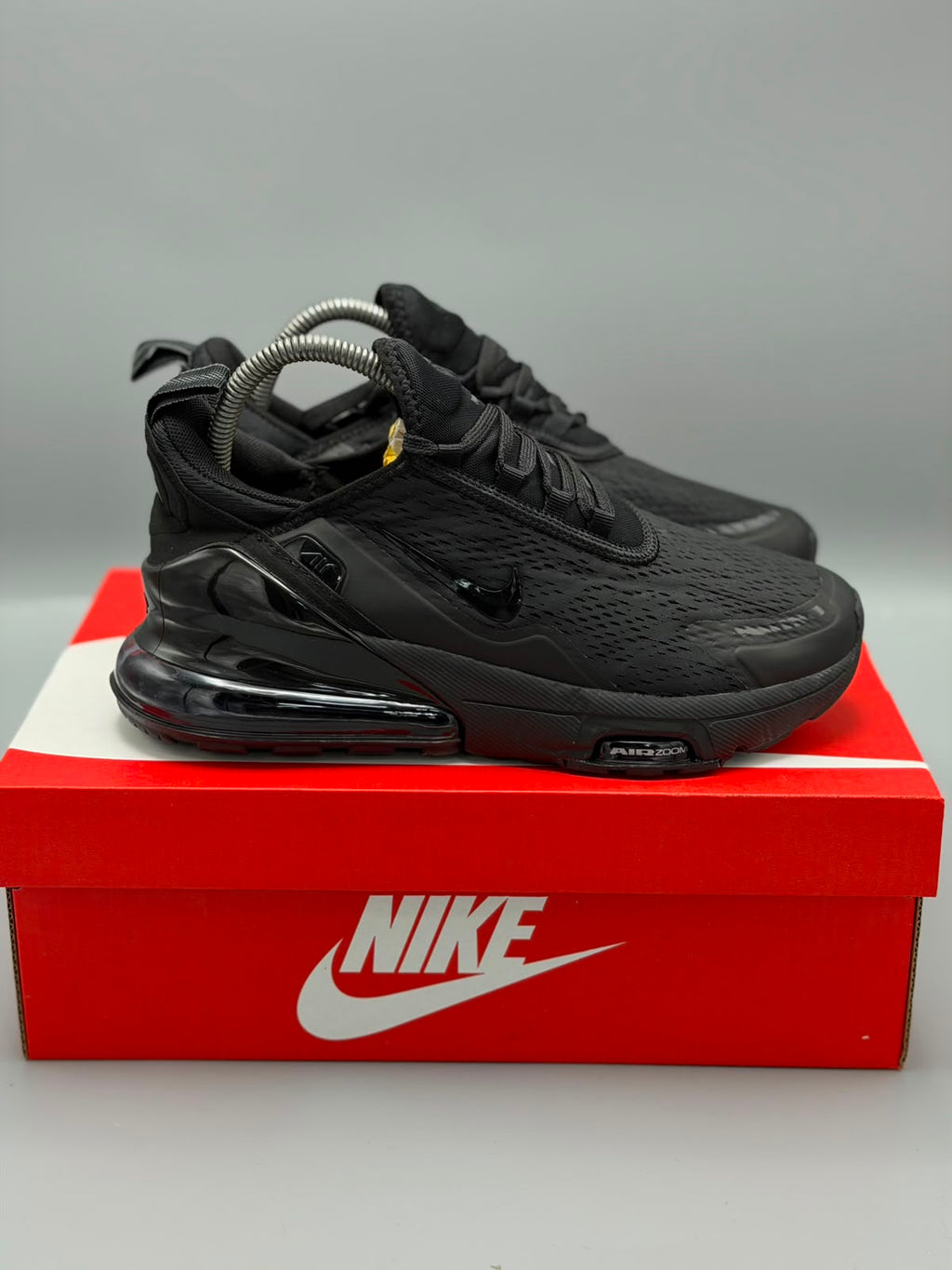 Nike Air Max 270