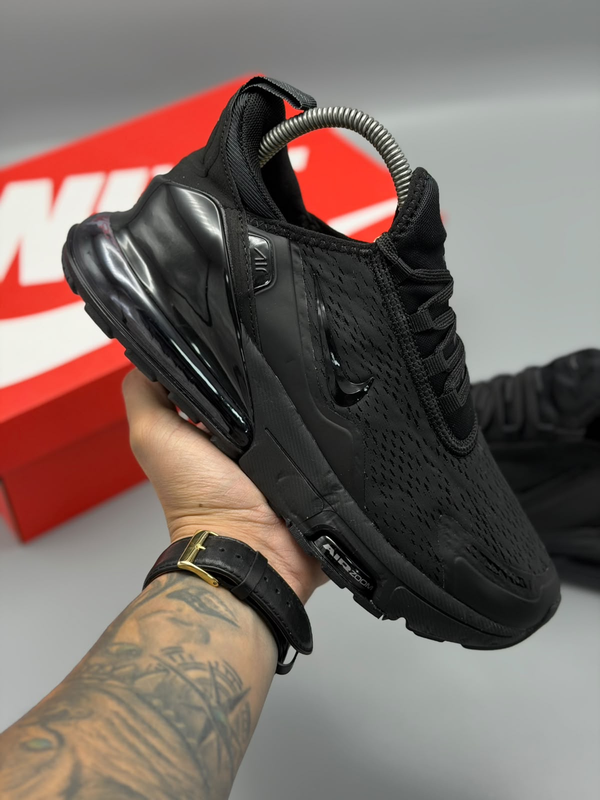 Nike Air Max 270
